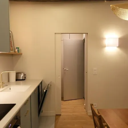 Bel Renove Dans Le Marais Apartment Paris